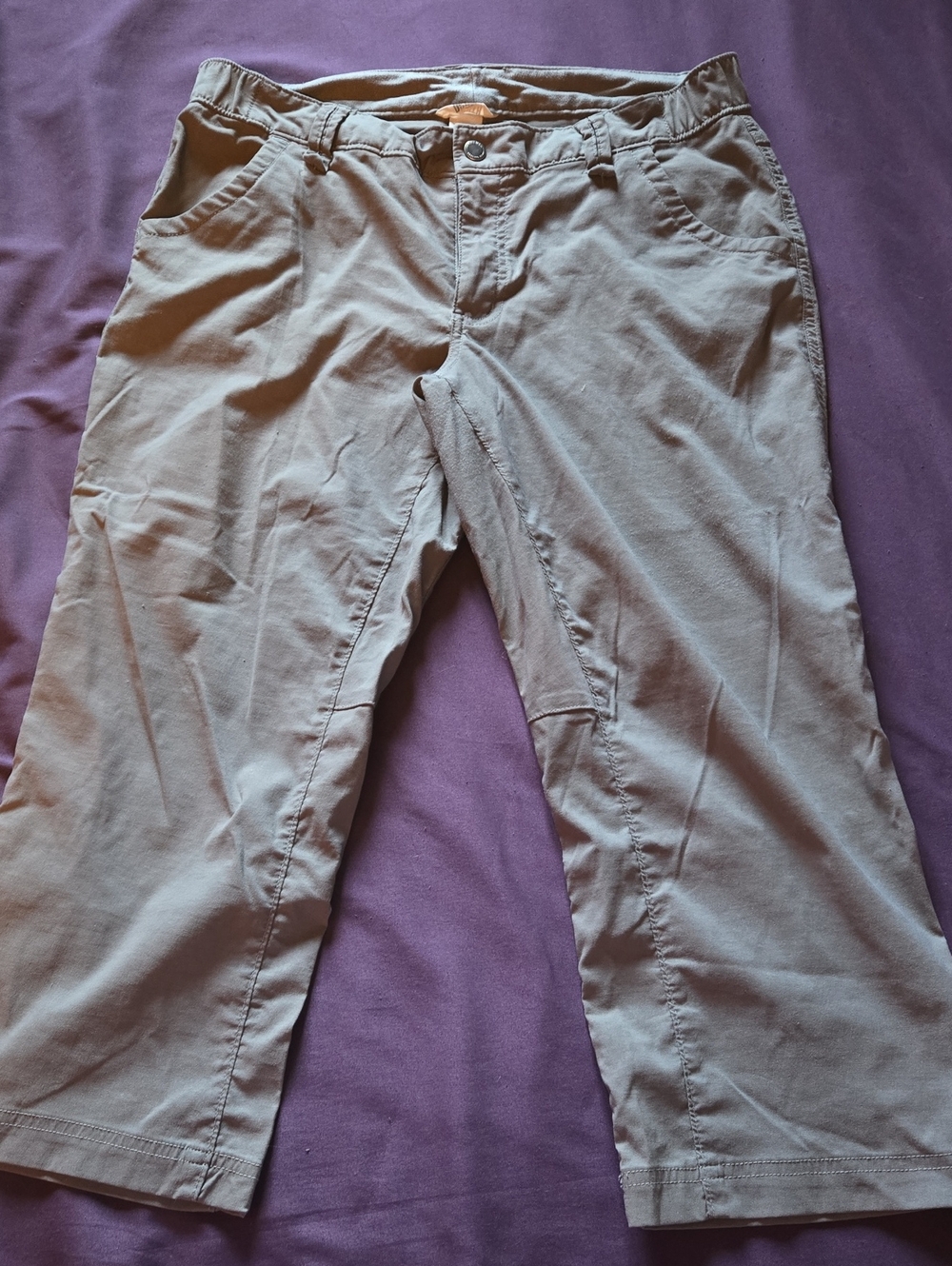 Duluth Trading co Size 12 Gray Dry On The Fly Capris